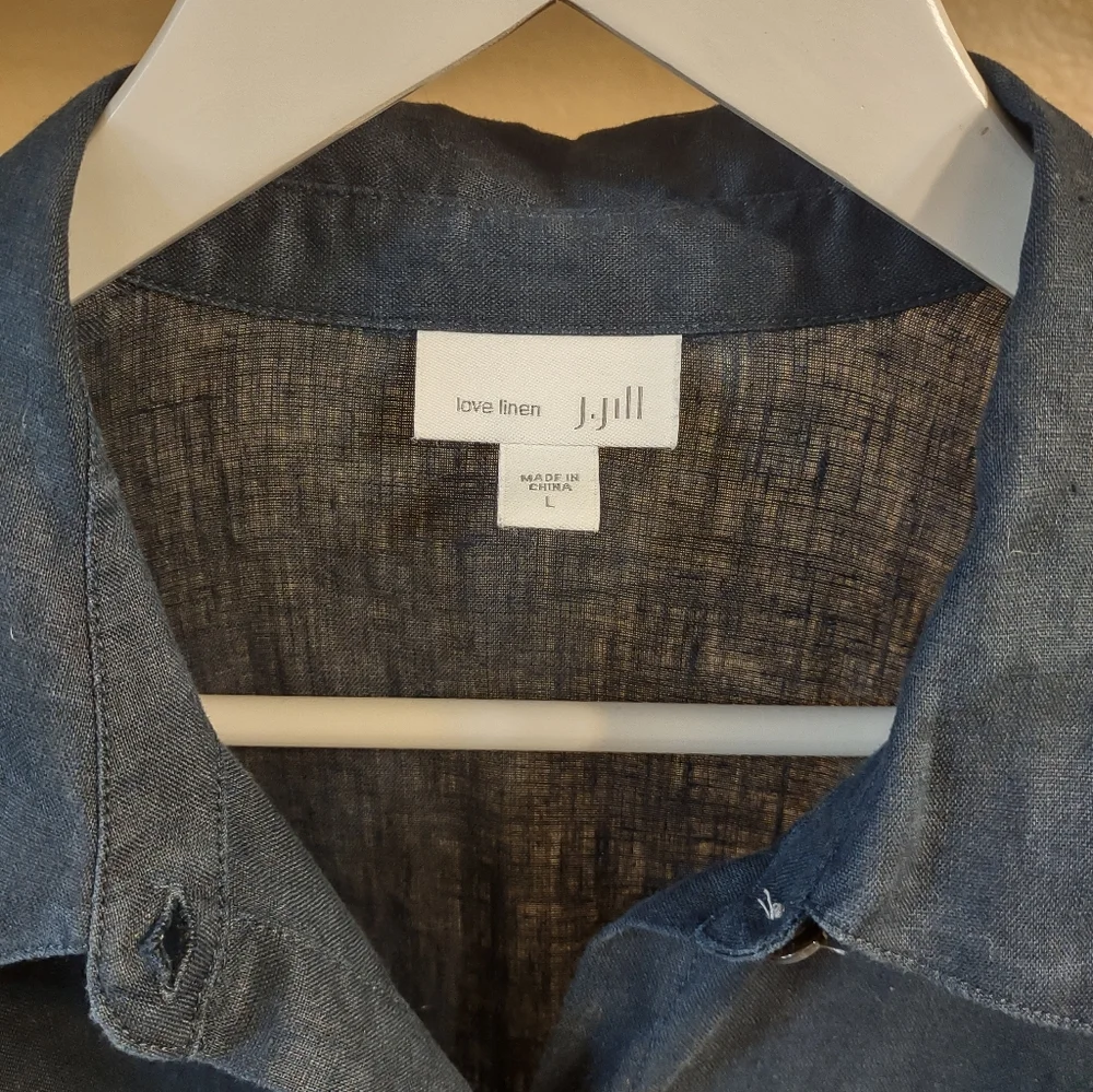 J Jill Linen Navy Blue Button Down Top - Picture 6 of 8